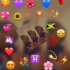 Meet your Posher, 𝕂𝕚𝕞𝕠𝕟𝕪